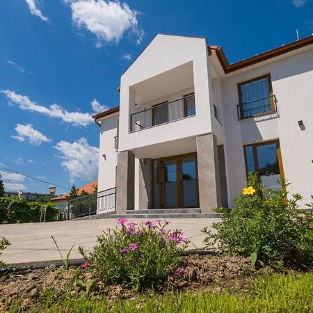 Fuered Centrum Panzio Balatonfured Exterior photo
